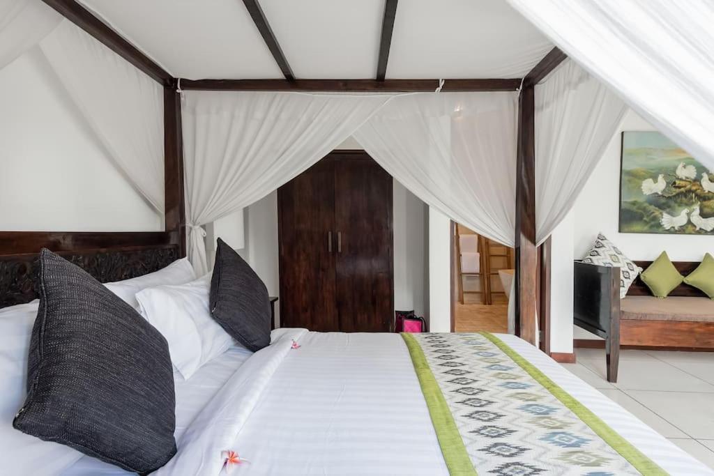 Villa Annecy Seminyak Dış mekan fotoğraf