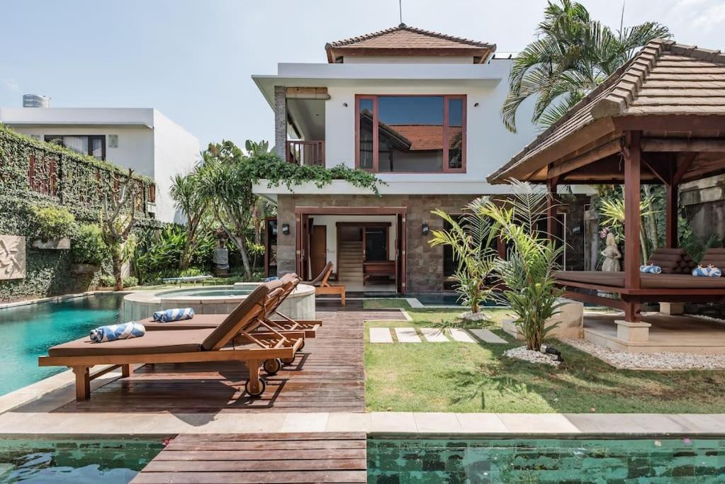 Villa Annecy Seminyak Dış mekan fotoğraf